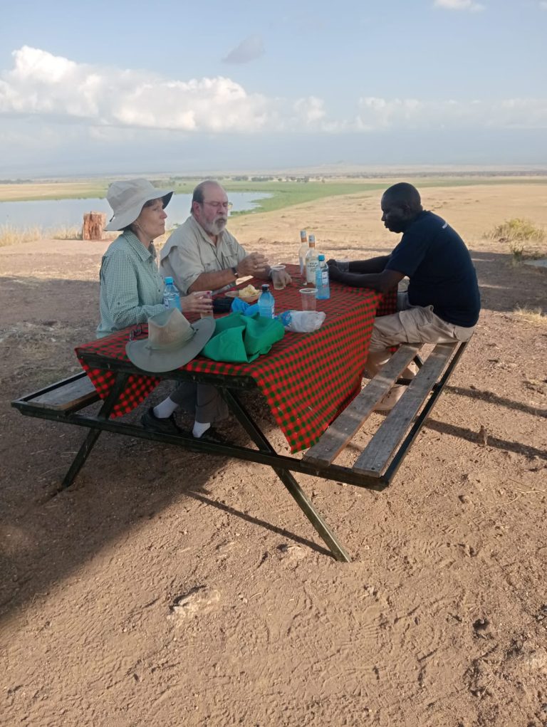 Read more about the article Karen and John’s Extraordinary African Safari